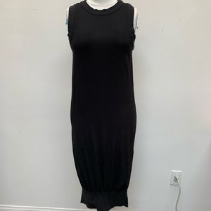 Women’s dress